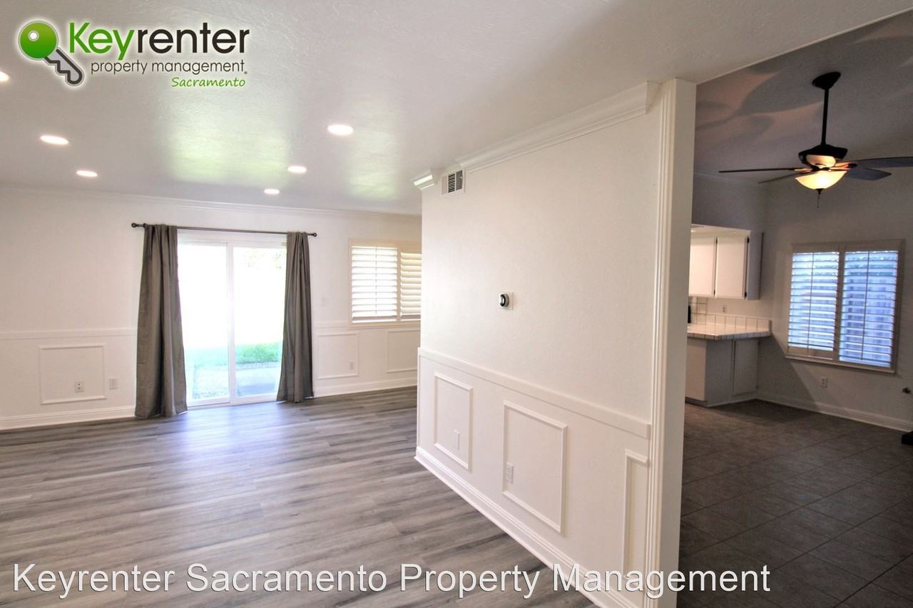 8469 Cortadera Dr - Photo 2 of 28