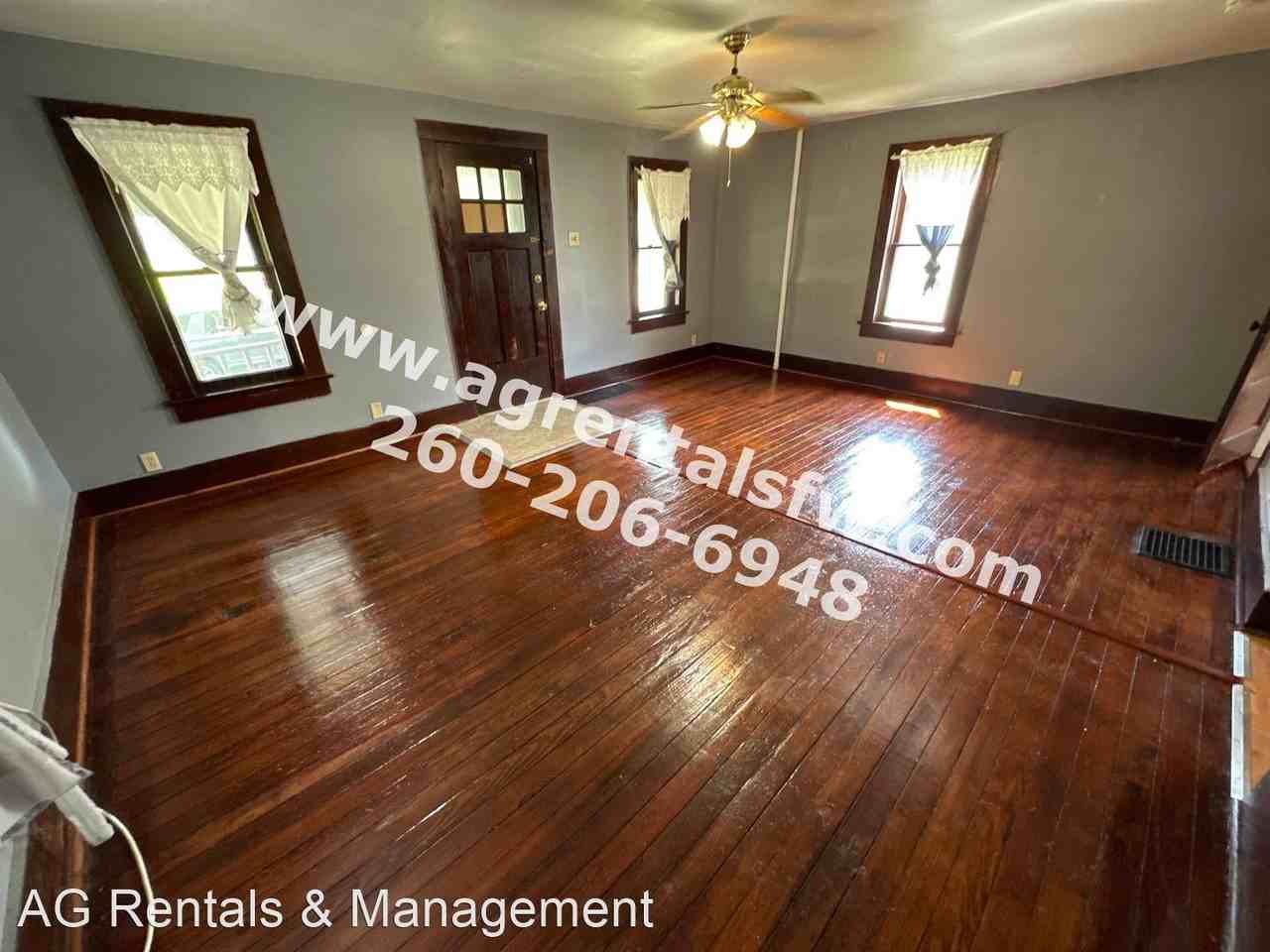 538 Irene Ave - Photo 3 of 10