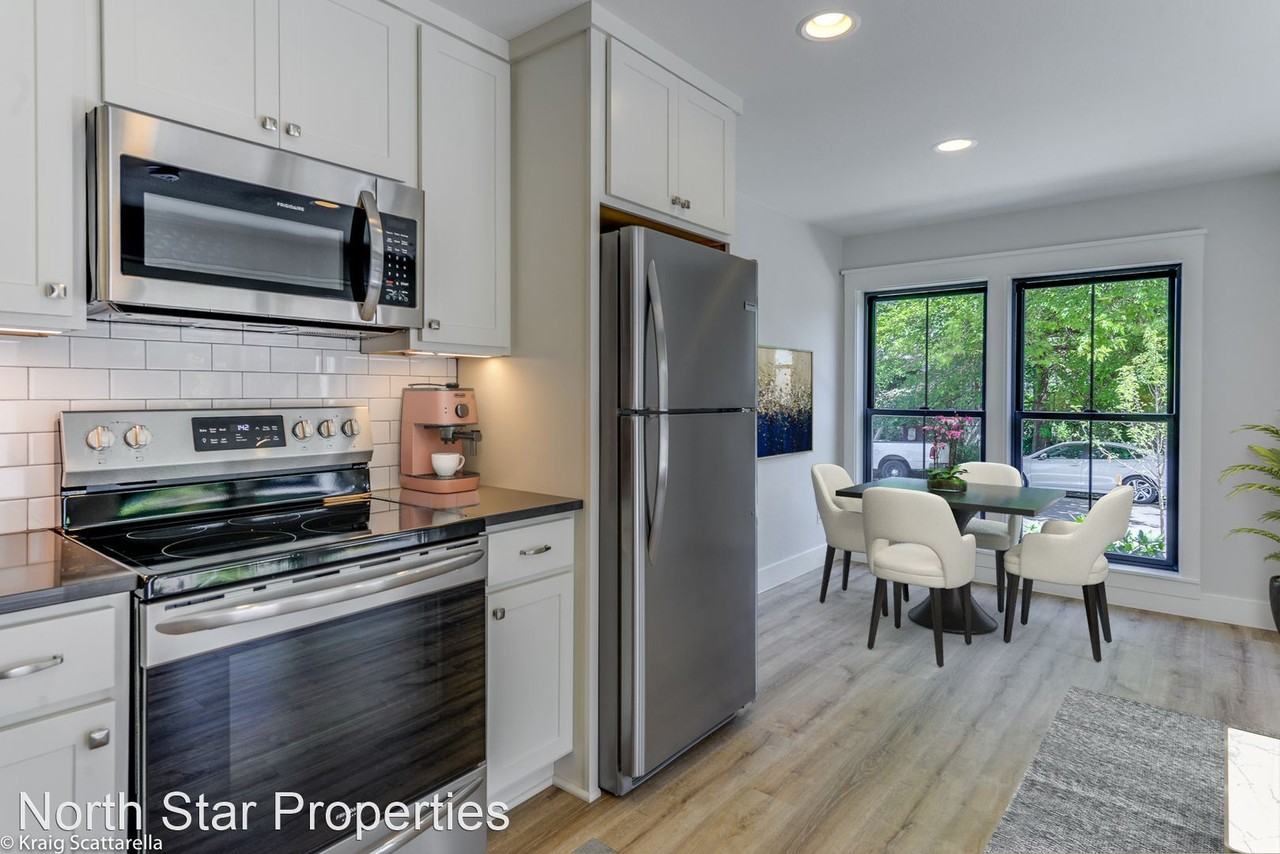 3675 Se 13th Ave #A - Photo 2 of 29