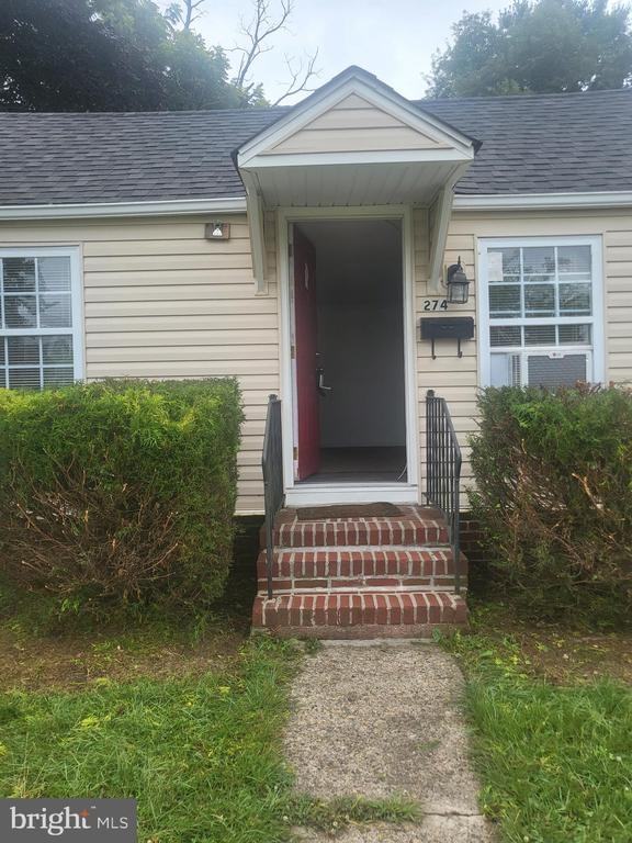 274 Creek Rd - Photo 3 of 23