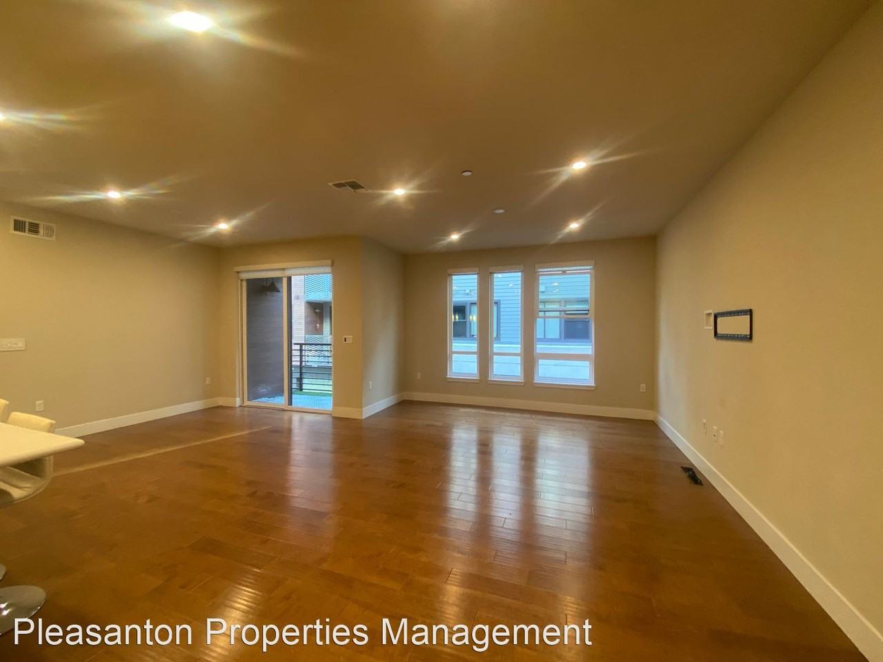 44949 Challenge Cmn #202 - Photo 2 of 37