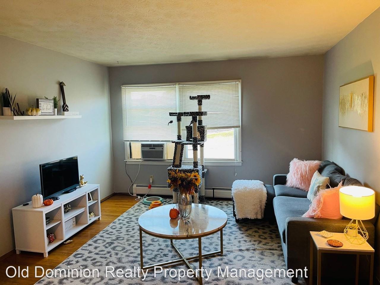 121A Holly Hill St - Photo 2 of 7