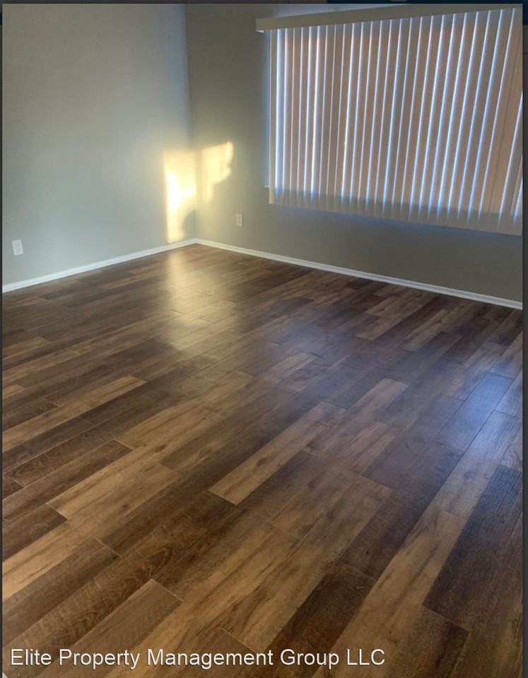 3133 Grimes Ave N - Photo 3 of 4
