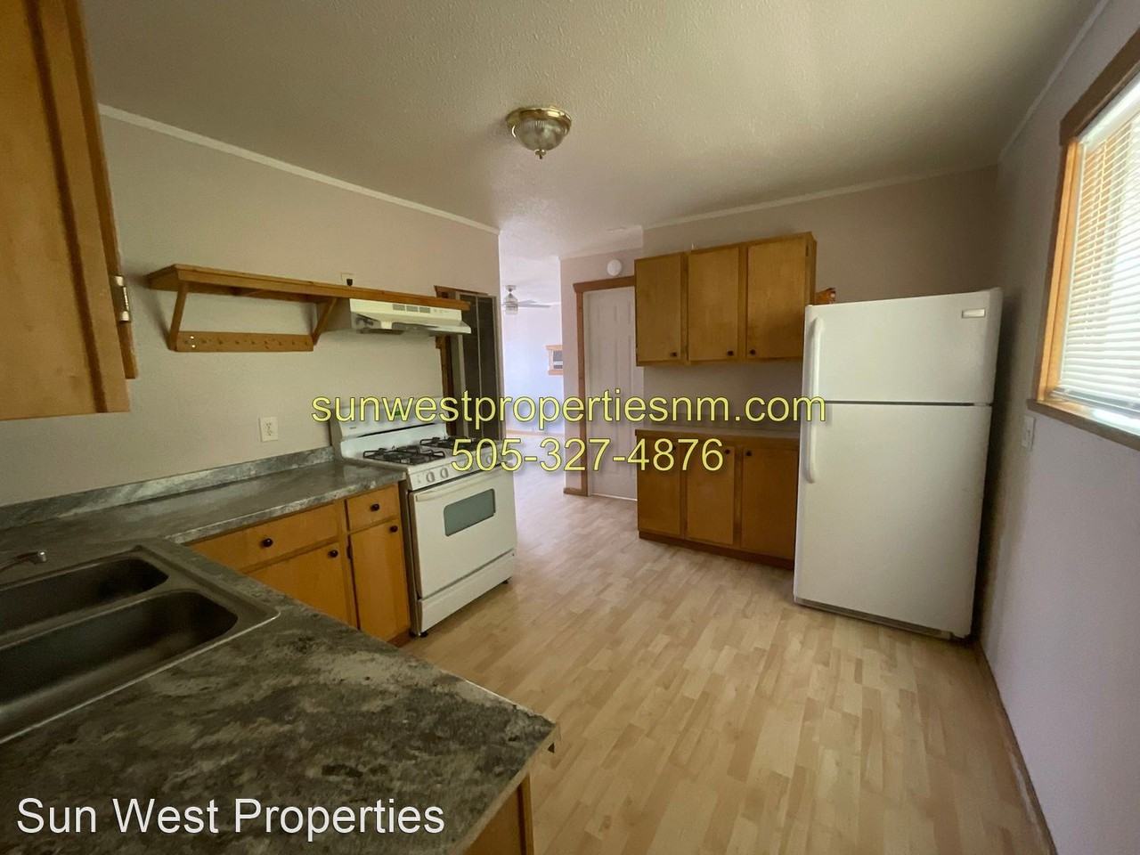 275 Ne Aztec Blvd - Photo 3 of 9