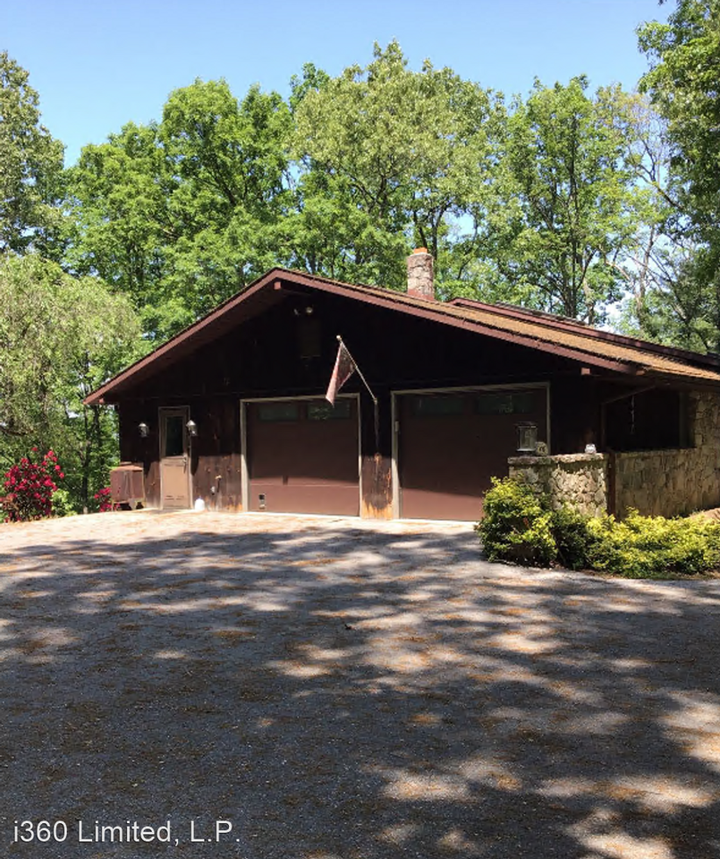 470 Perry Rd - Photo 3 of 45