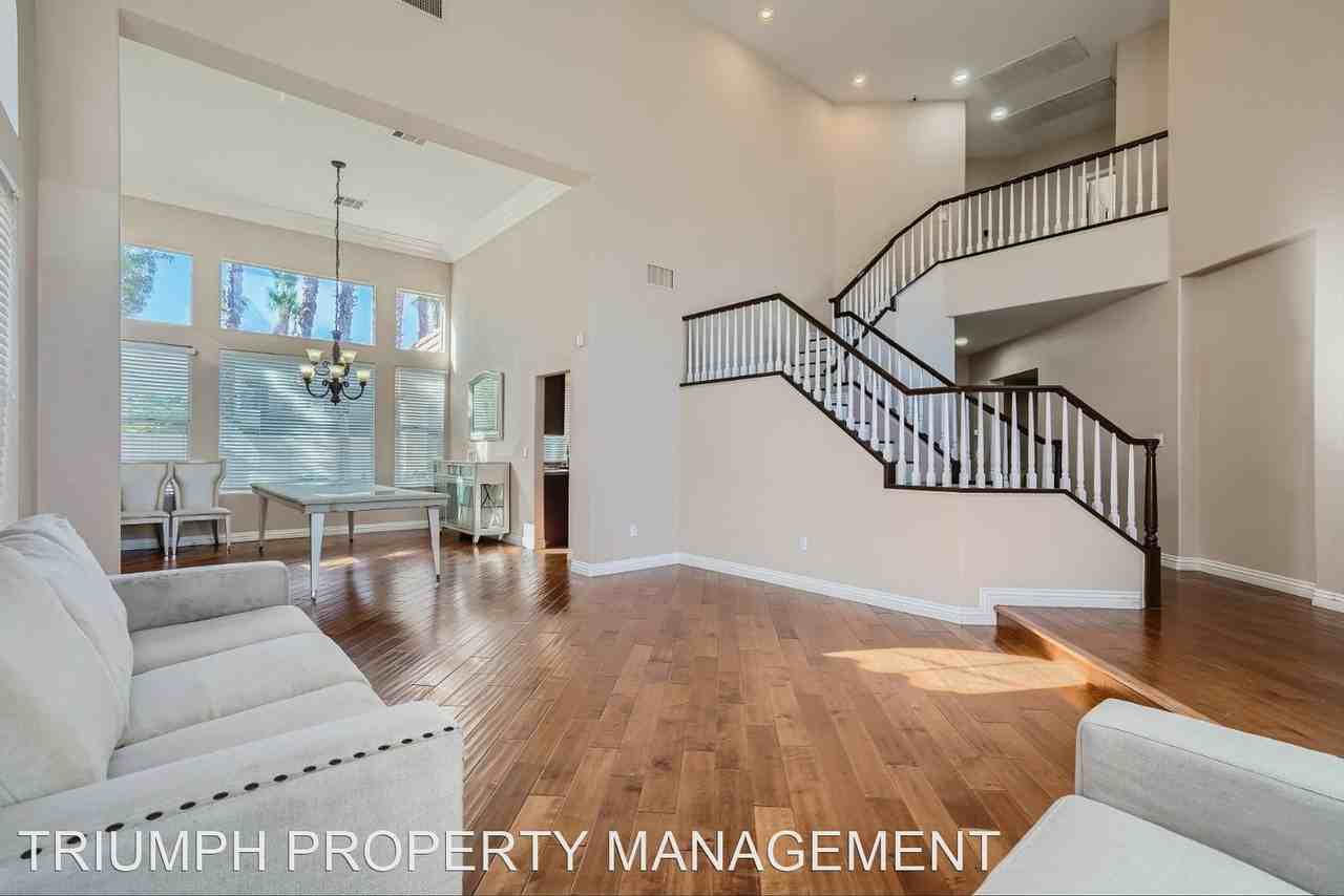 8313 Paseo Vista Dr - Photo 3 of 26