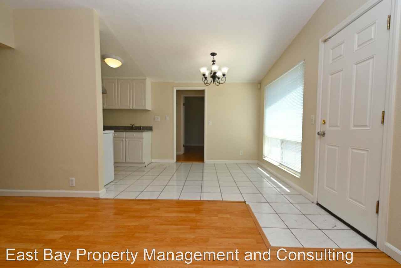 4374 Millard Ave - Photo 3 of 19