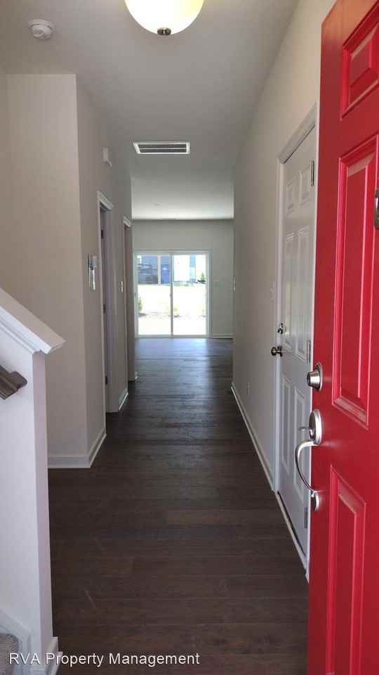 11252 Benton Pointe Way - Photo 2 of 20