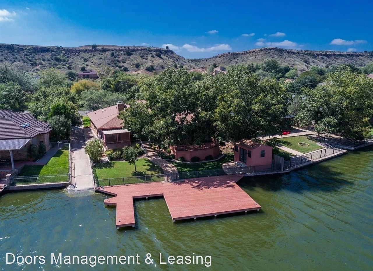 26 S Lakeshore Dr - Photo 2 of 50