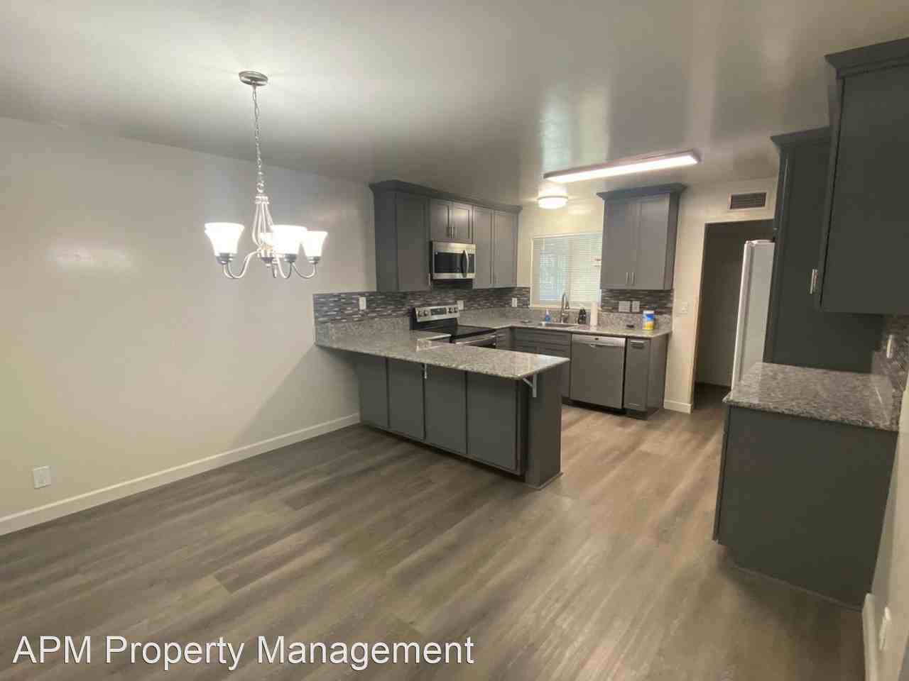 438 Tonopah Ave - Photo 2 of 13