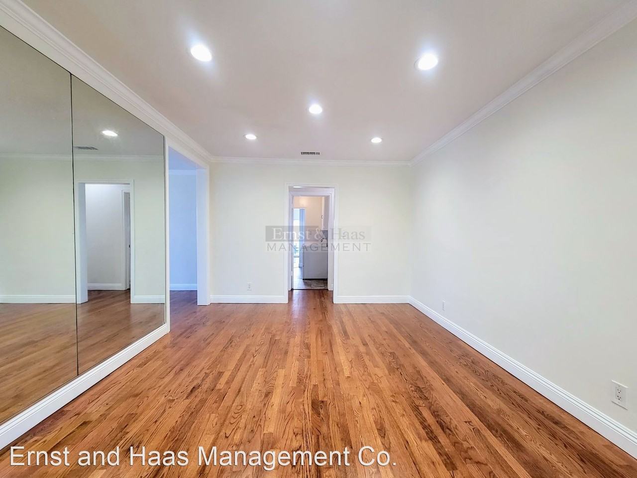 4333 Snowden Ave - Photo 3 of 26