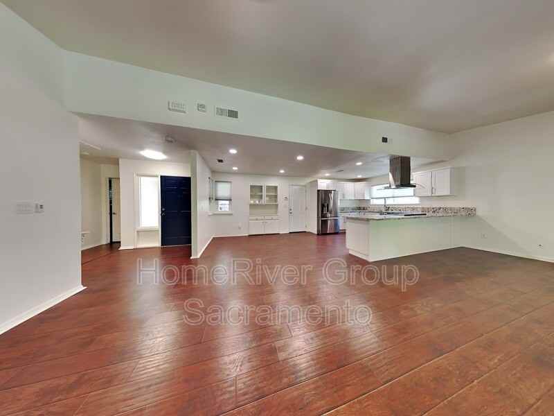 1526 Crestmont Ave - Photo 2 of 22