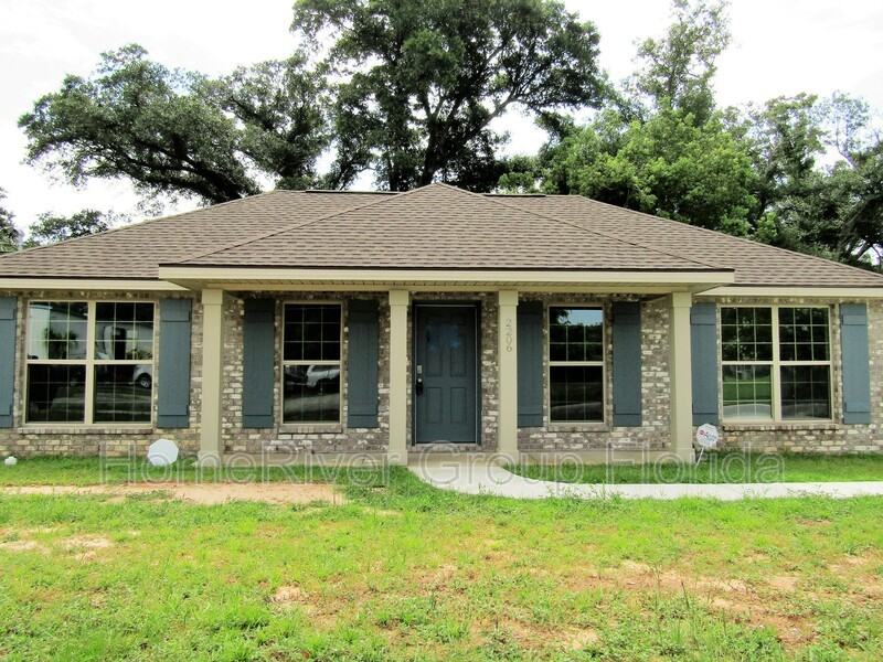 2206 N E St - Photo 3 of 27