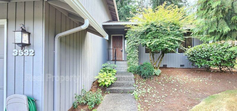 3532 99th St Se - Photo 3 of 32