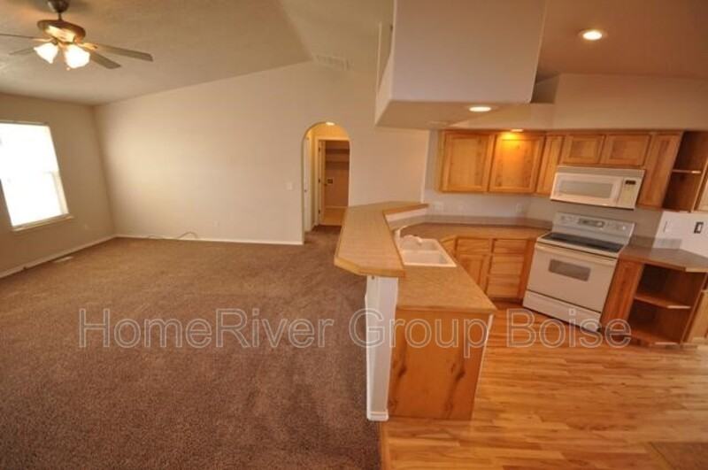 1309 W Crenshaw St - Photo 3 of 17