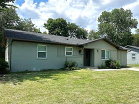 2511 Emerald Dr - Photo 1 of 1