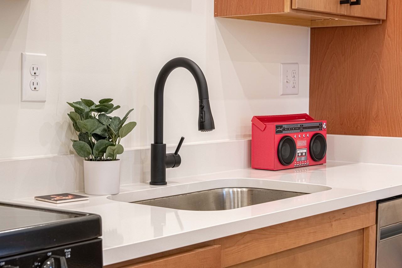 623 E Main St #105 - Photo 6 of 12