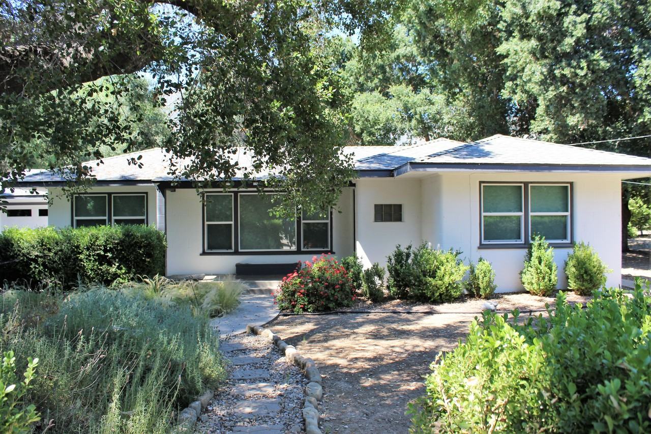 1939 Grand Ave - Photo 2 of 40