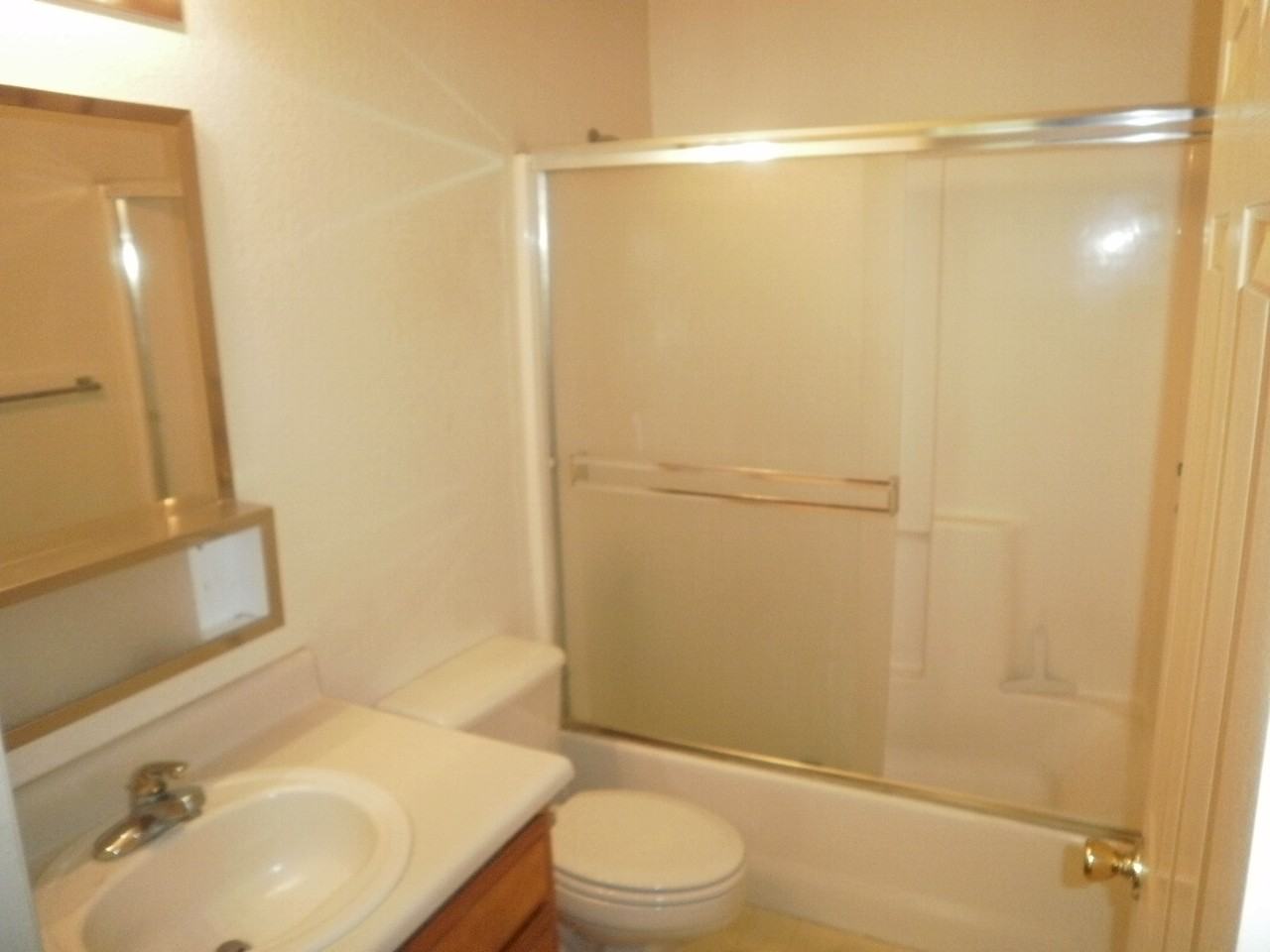 1855 Kellenbeck Ave - Photo 5 of 6