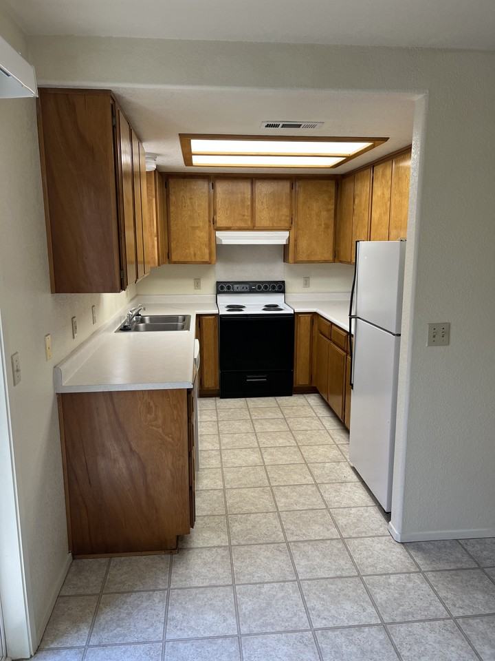 1855 Kellenbeck Ave - Photo 6 of 6
