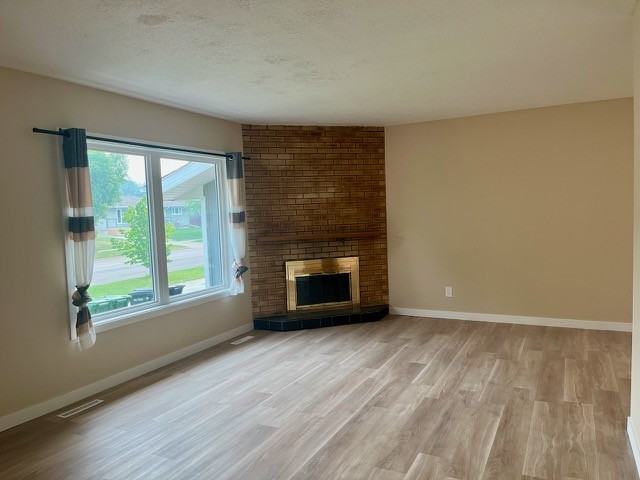 9004 94 Ave Uppr - Photo 3 of 17