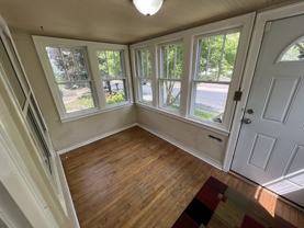 968 42nd Ave Ne - Photo 1 of 1