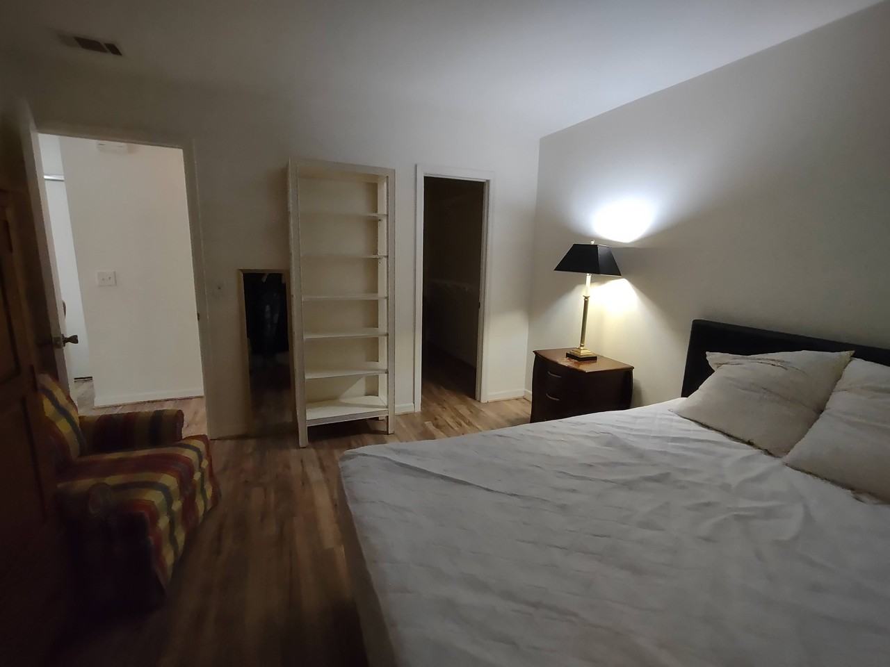 955 Se Mayo Dr - Photo 6 of 7