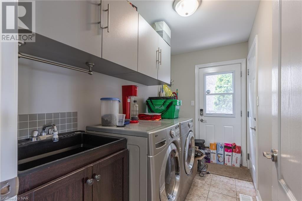 53 Permilla Street - Photo 3 of 8