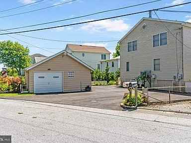 3529 Bay Dr #NA - Photo 3 of 11