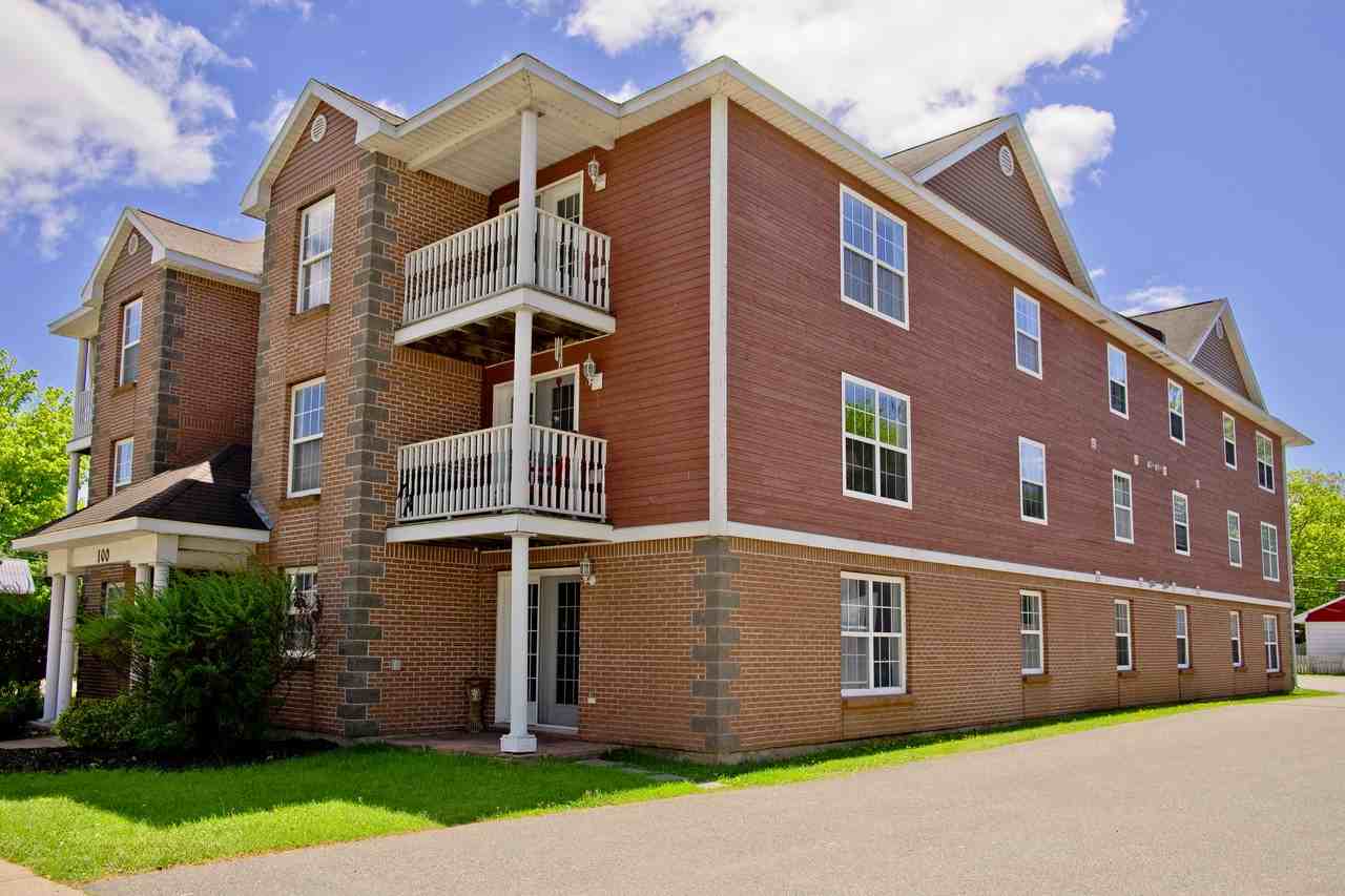 100 Arthur Street - Photo 3 of 9