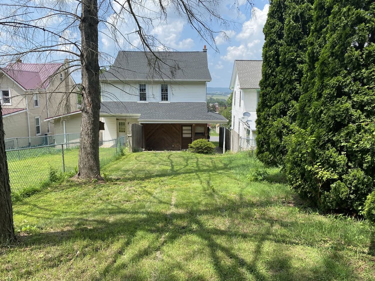 24 Lyter St #1 - Photo 2 of 21