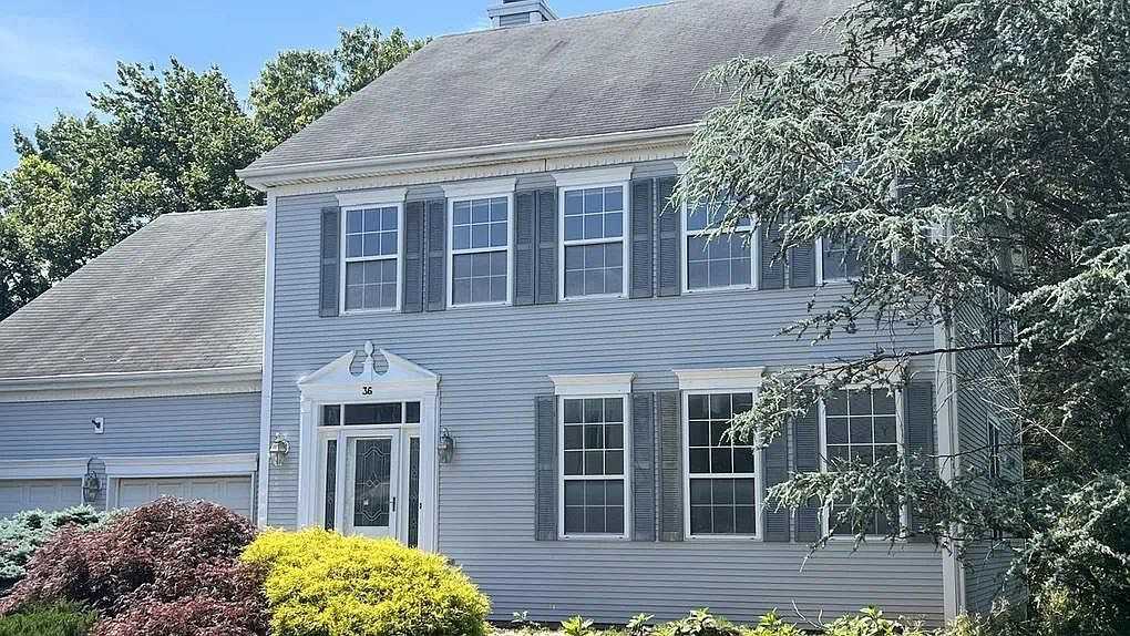 36 Samantha Dr #NA - Photo 2 of 20