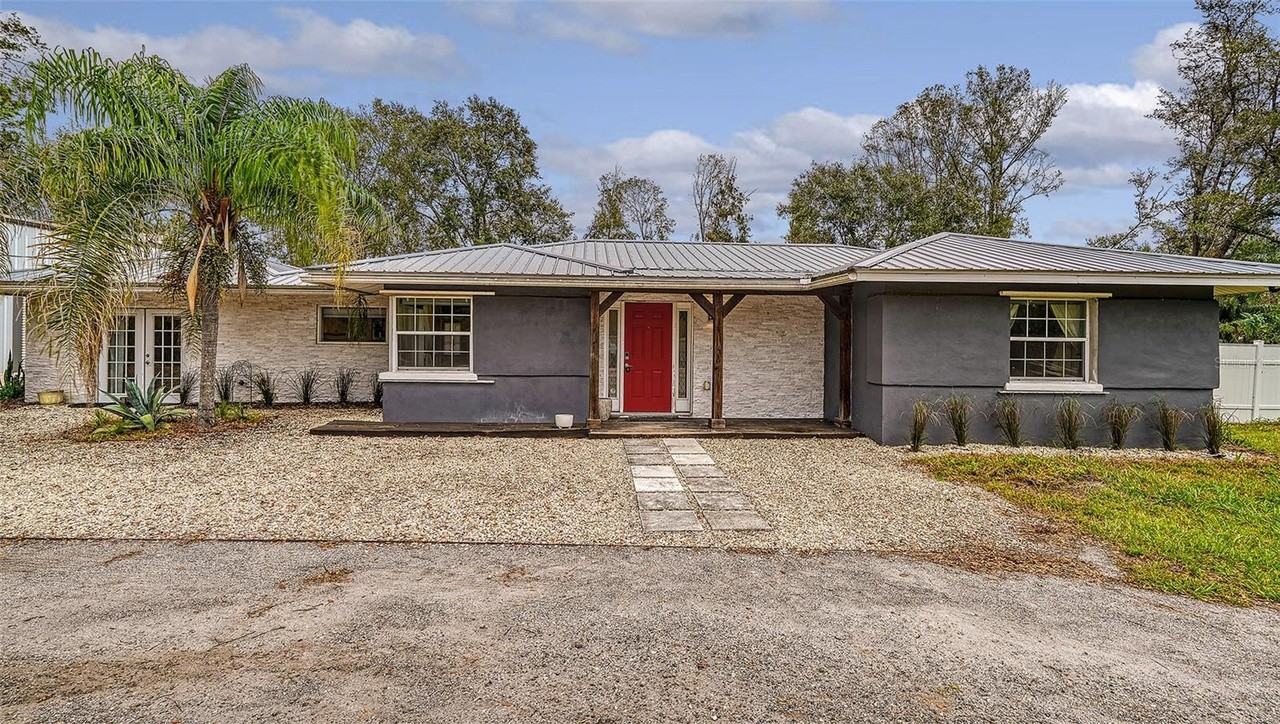 5708 N Tuttle Ave #NA - Photo 2 of 5