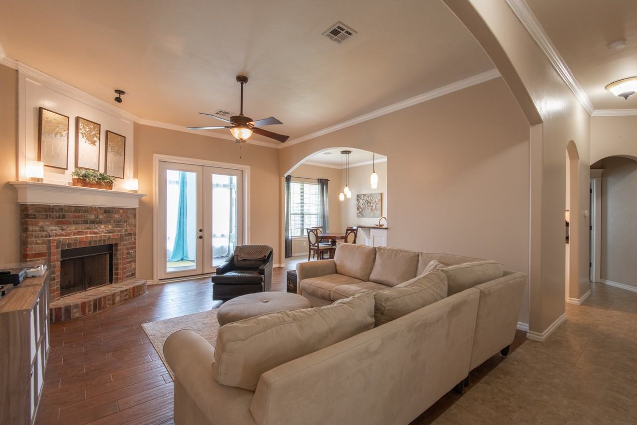 3810 Reid Pryor Rd #1 - Photo 4 of 39