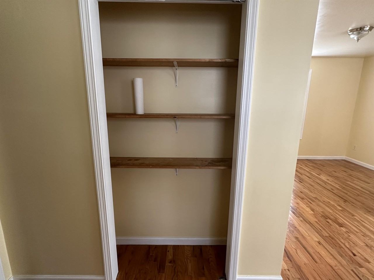 316 Virginia Ave #316 - Photo 4 of 4