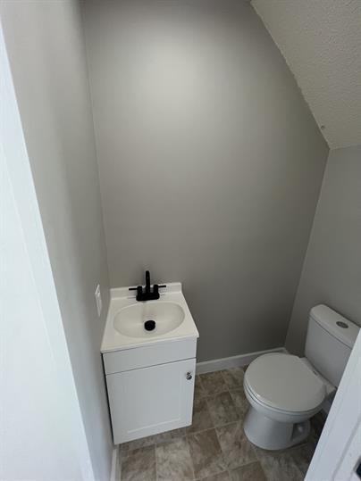 175 Bell Court Dr #9 - Photo 5 of 10
