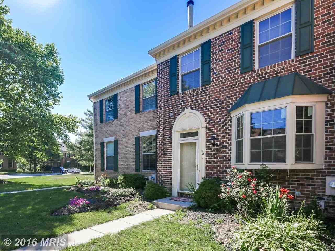 101 English Run Circle #101 - Photo 2 of 22