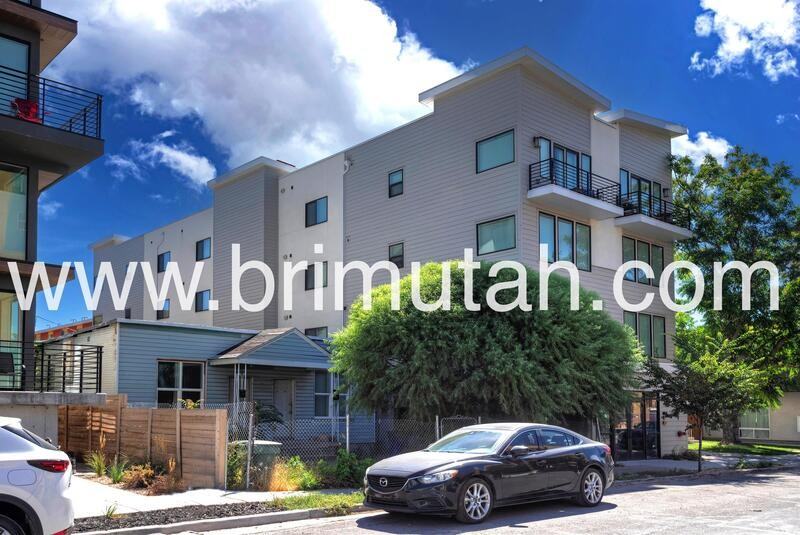 945 S Washington St - Photo 4 of 12