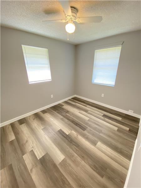 4909 Meding Street - Photo 5 of 7