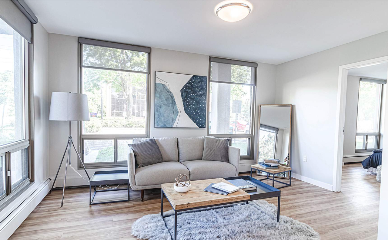 650 Waterloo Street Apartments 650 Waterloo St, London, ON N6B 2R4