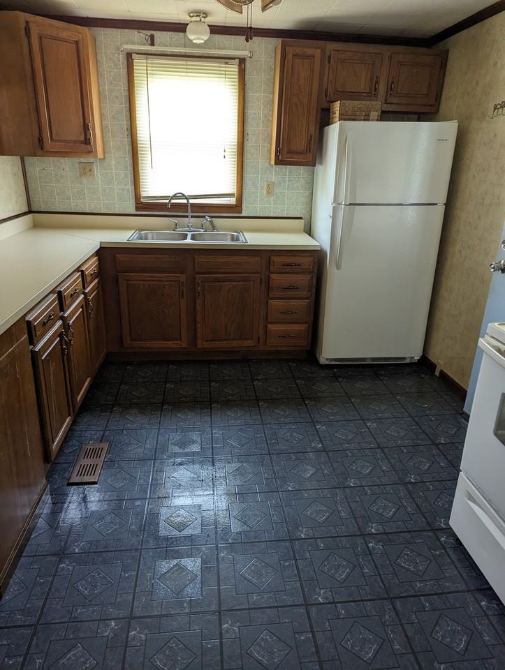 152 Bottom St #NA - Photo 3 of 10