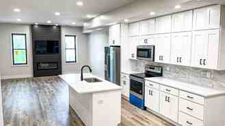 112 E Main St Uppr - Photo 1 of 1