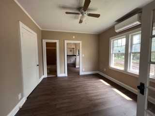 1122 E Main St #1 - Photo 3 of 18