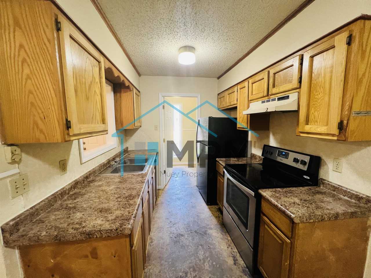 304 Woodale Dr #B - Photo 2 of 12