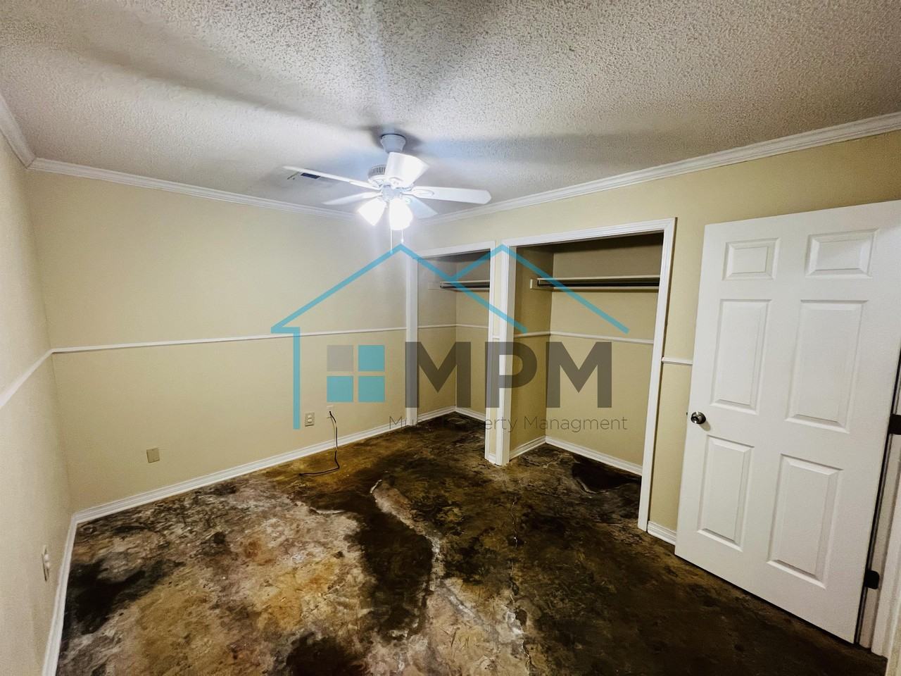 304 Woodale Dr #B - Photo 4 of 12