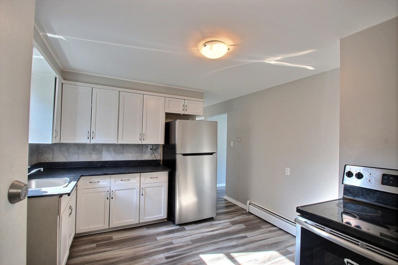 69 Eighth St #69 - Photo 2 of 6