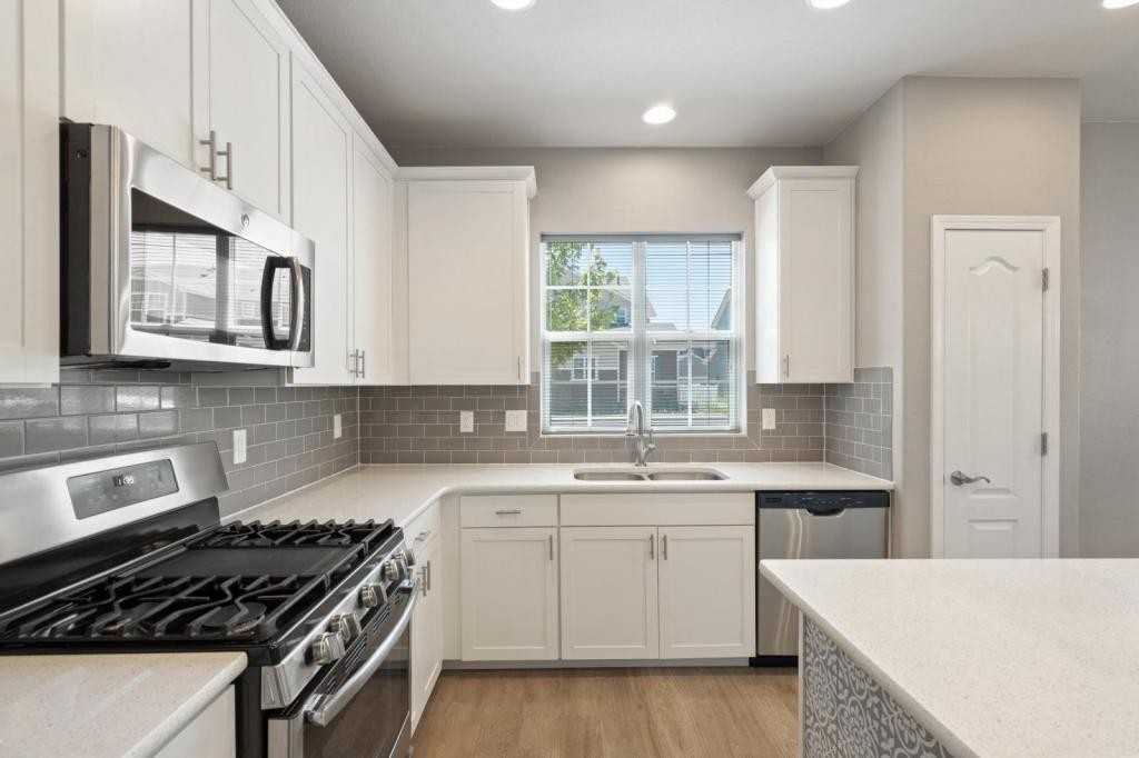 5336 Wild Sage Grv - Photo 7 of 26