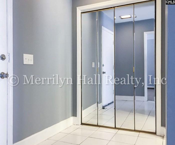 109 Lionsgate Dr - Photo 2 of 26