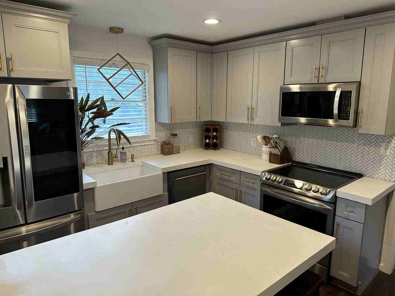 6404 Thunderbird Dr #NA - Photo 3 of 22