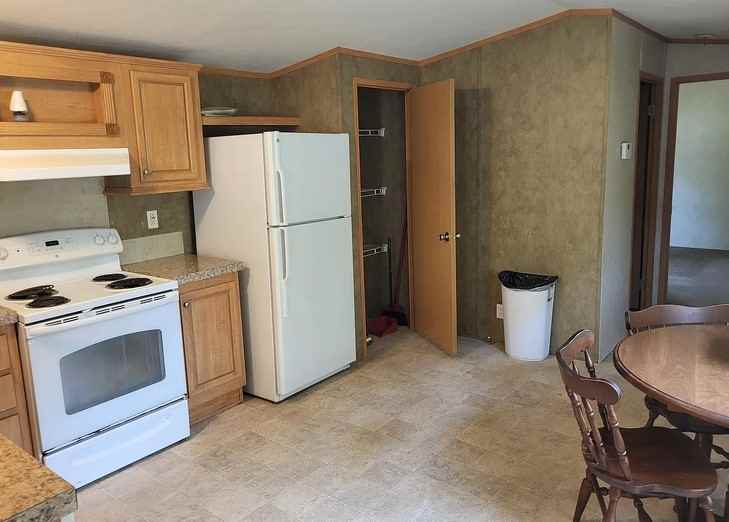 48 Spruce St #NA - Photo 3 of 3